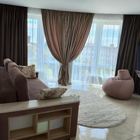 Zlata De Luxe Apartment Ivano-Frankivsk Ngoại thất bức ảnh