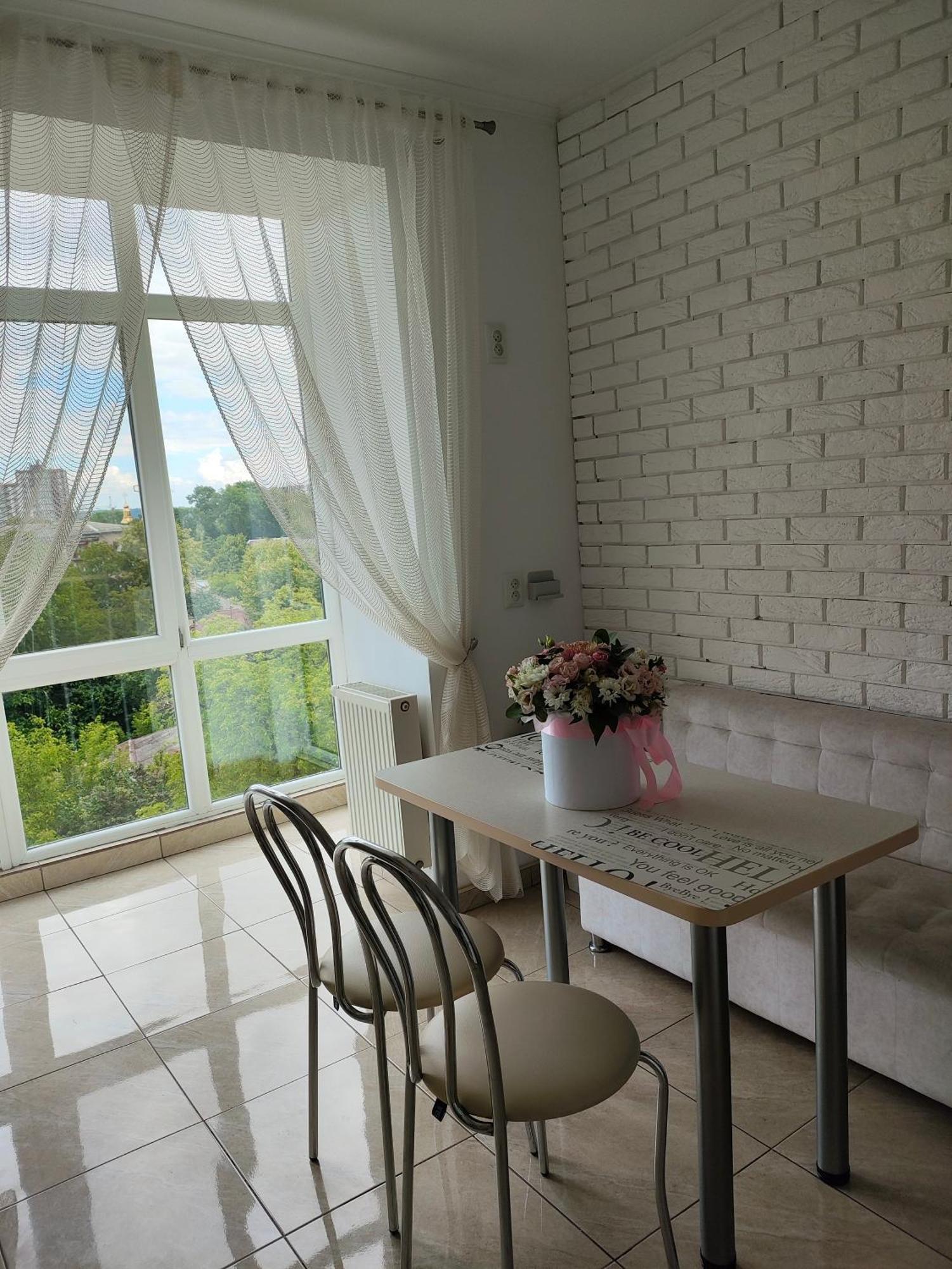 Zlata De Luxe Apartment Ivano-Frankivsk Ngoại thất bức ảnh