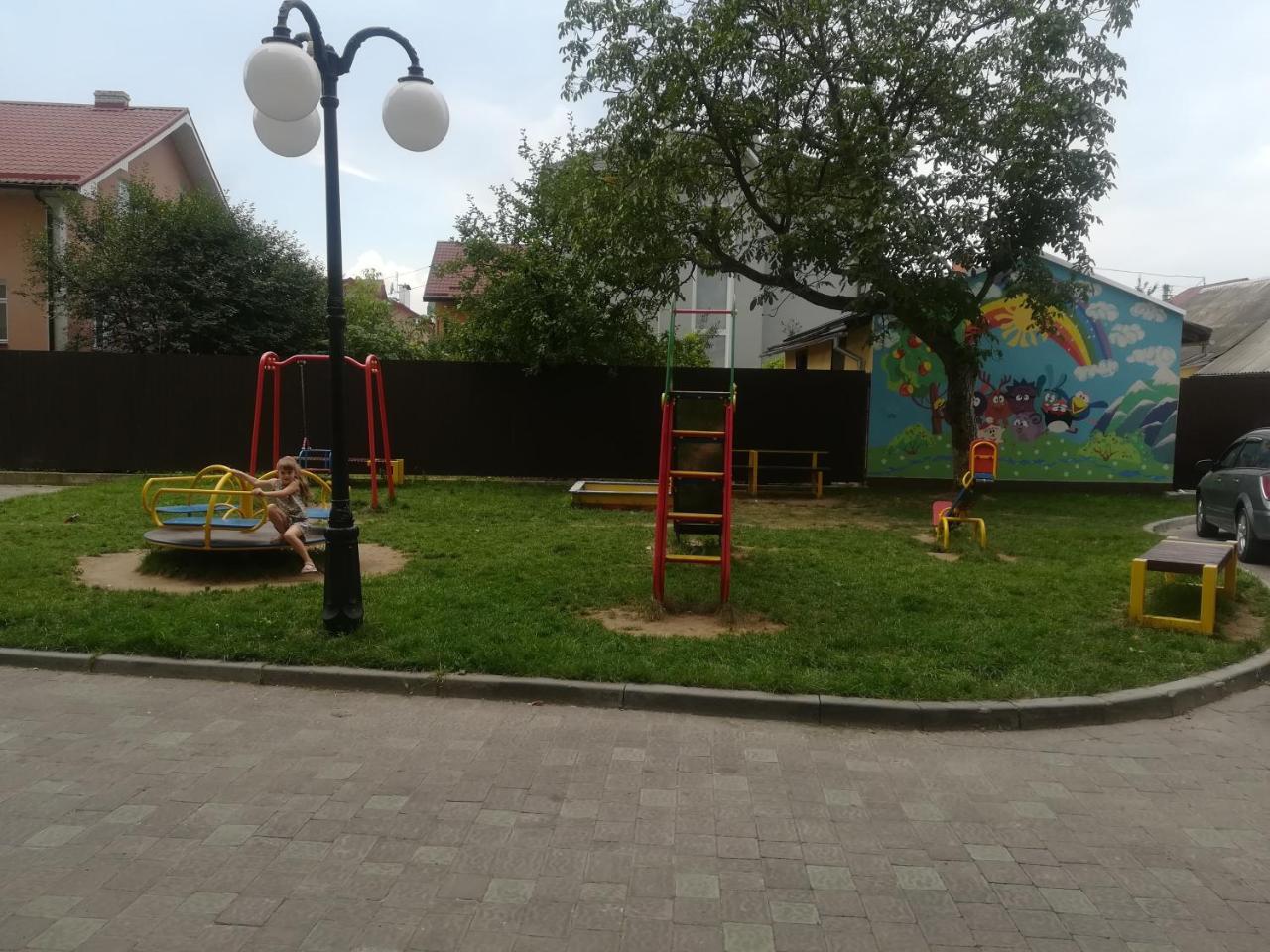 Zlata De Luxe Apartment Ivano-Frankivsk Ngoại thất bức ảnh